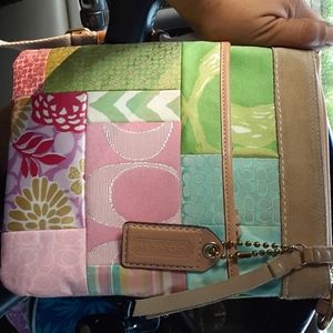 Coach off the shoulder bag !!